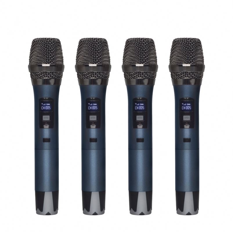 4 channels UHF Wireless Microphone with Handheld Microphone for Karaoke singing